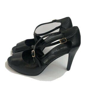 Rose Petals Women's Heels Black Shoes Size 9 Strappy.